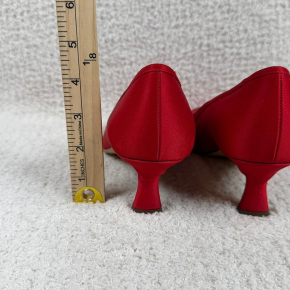 Anne Klein Red Satin Pointed Toe Slingback Kitten Heels Women's Shoe Size 8M - Picture 9 of 10